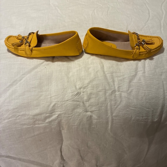 Shoes - Picture 3 of 5